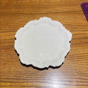 San Marco Italian Cream Shell Scroll Salad Plate
